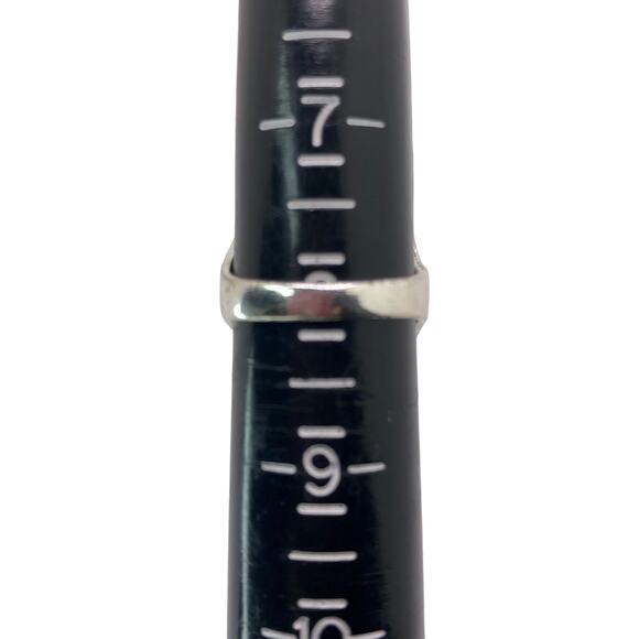 Silver Butterfly Rhinestone Statement Ring - Size 8 - Picture 7 of 7